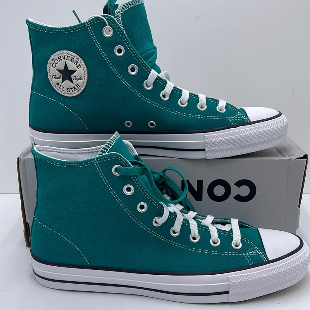 Converse Men’s High-Top Sneakers A08689C
CTAS PRO HI
MAGIC PEACOCK/WHITE/BLACK - Picture 1 of 16
